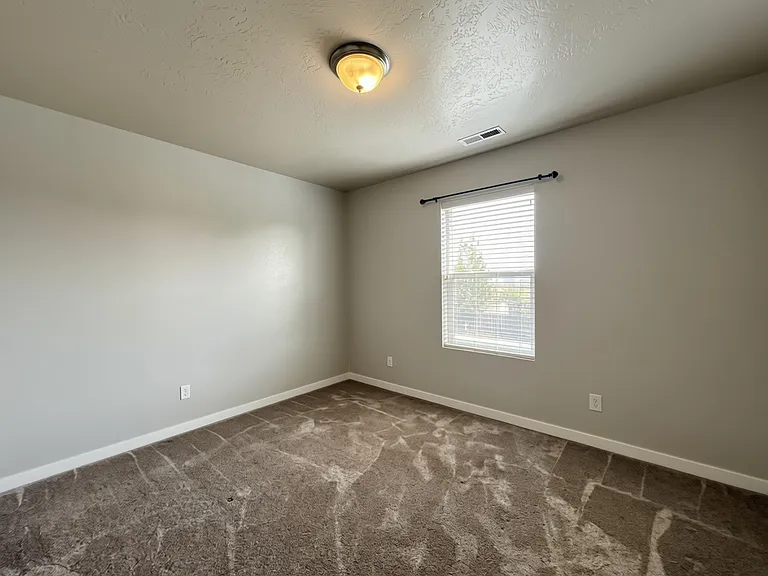15876 Boulder Ridge Way — Photo 24