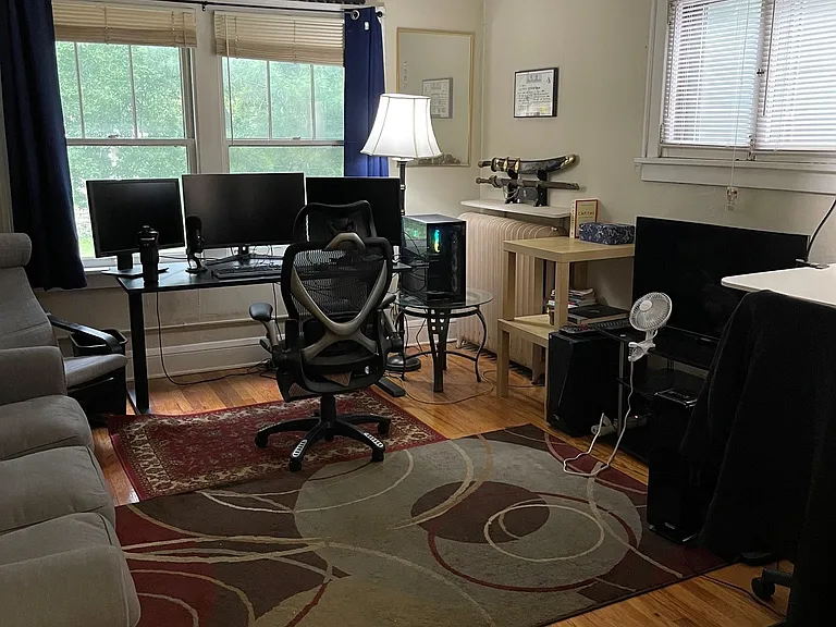 1439 Ashland Ave #1 — Photo 1