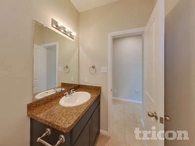 10020 Poinsett Way — Photo 31