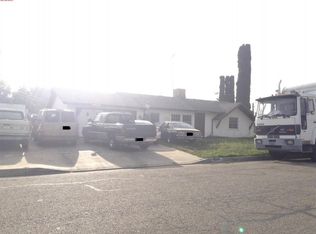 19345 Chaparral St, Rialto, CA 92376