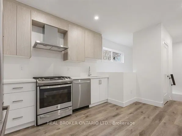 14 Hatfield Cres, Toronto, ON