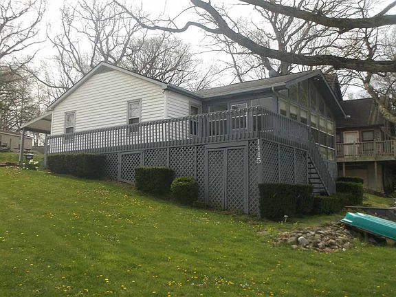 2nd image of 1445 S Lakeshore Dr