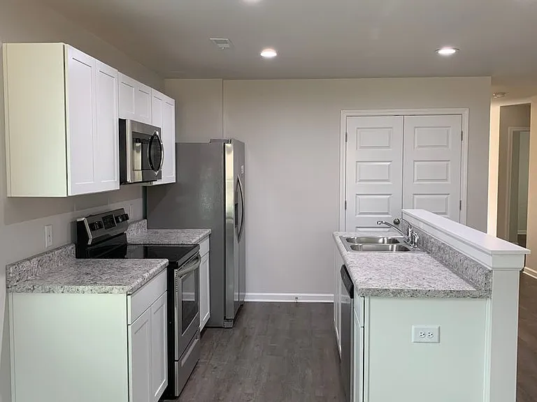 2165 Kilpatrick Ln — Photo 5