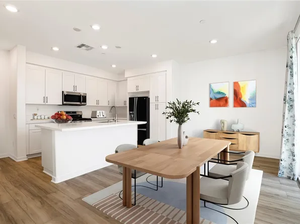 661 Panorama Ln, La Puente, CA 91744