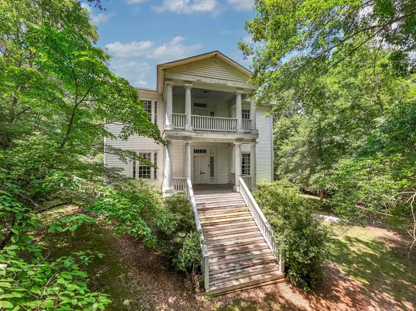 150 Skyline Dr, Chesnee, SC 29323