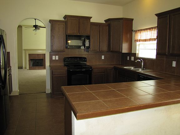 4th image of 25884 Bronzewood St