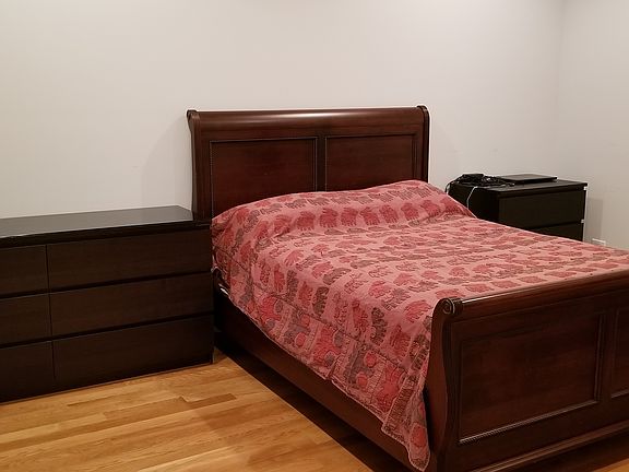 4th image of 3210 W Wabansia Ave #2