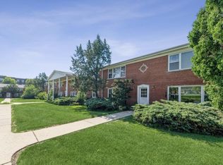 221 W Johnson St UNIT 2B, Palatine, IL