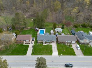 181 7th Ave E, Owen Sound, ON N4K2W8
