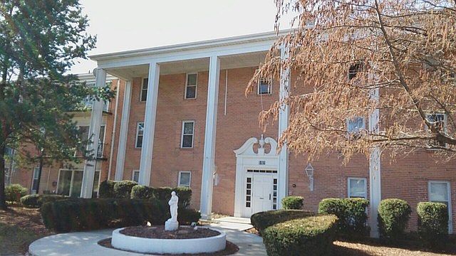 1st image of 5101 Carriageway Dr #B-30