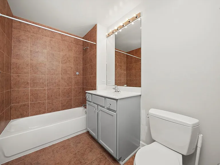 1629 S Prairie Ave #1908 — Photo 10