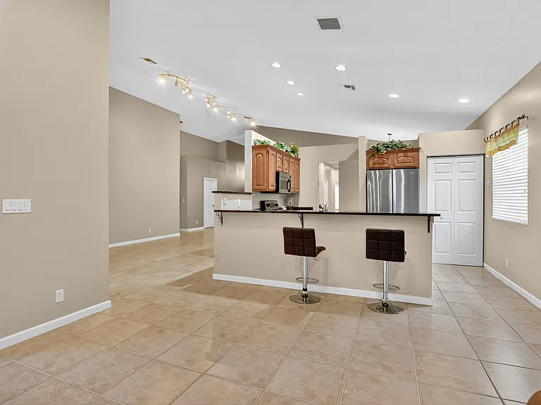 3511 NW 4th Ave — Photo 15