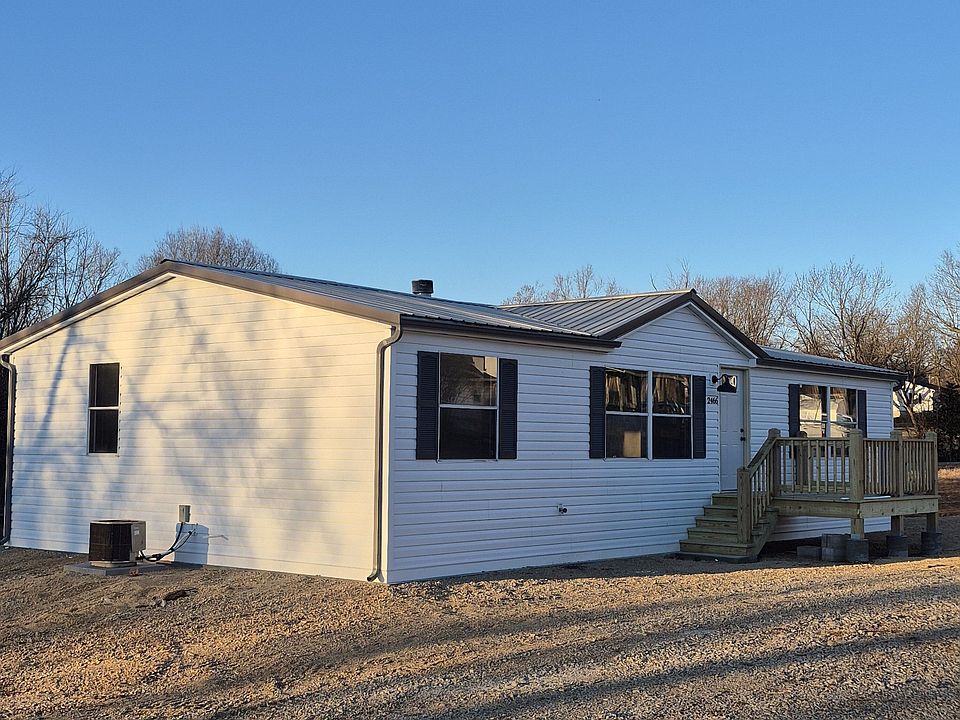 1st image of 2466 Reese St