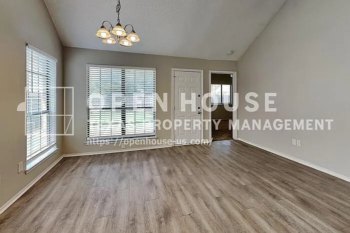 4155 Goodnight Cir — Photo 7