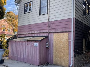 1501 S 3rd St, Milwaukee, WI 53204