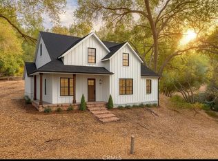 0 Elzevir Rd #5548, Woodland Hills, CA 91364