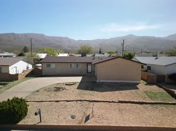 1822 Pontiac Dr, Alamogordo, NM 88310