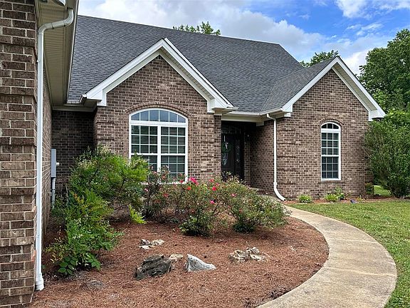 2nd image of 240 Cross Creek Ct
