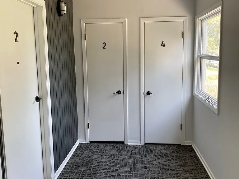 801 S Phillips Ave — Photo 23