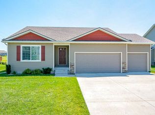 4903 NE Briarwood Dr, Ankeny, IA 50021