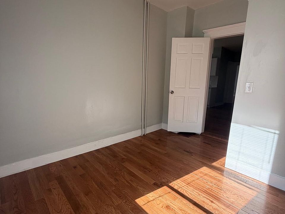 1st image of 185 Winthrop Ave Floor 1