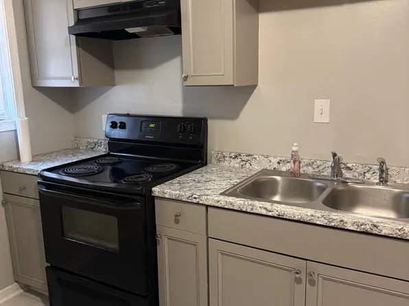 6486 Raymond Dr Unit 6486, Union City, GA 30291