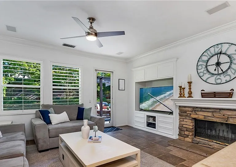 12 Merriweather Pl — Photo 8