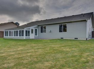 1990 SW 16th Ave, Oak Harbor, WA 98277