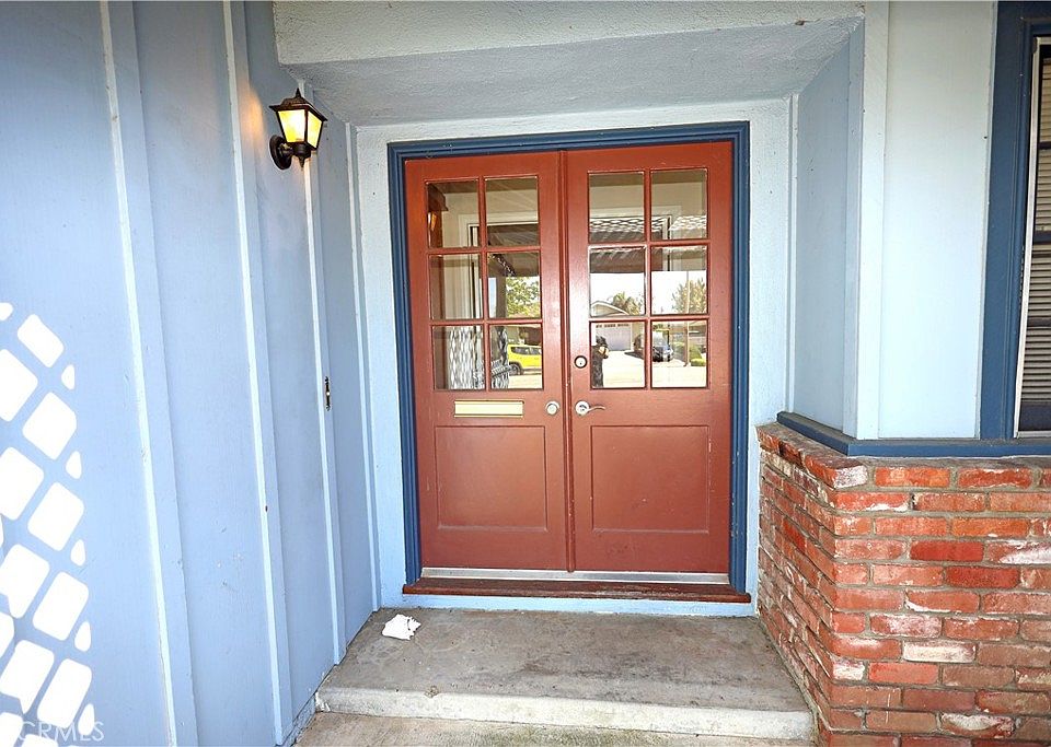 1st image of 622 E Lomita Ave
