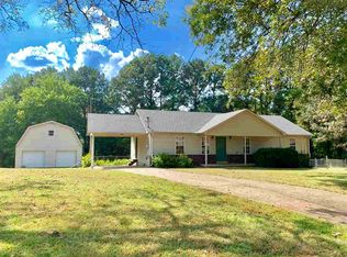 28 Pimlico Cv, Jackson, TN 38305