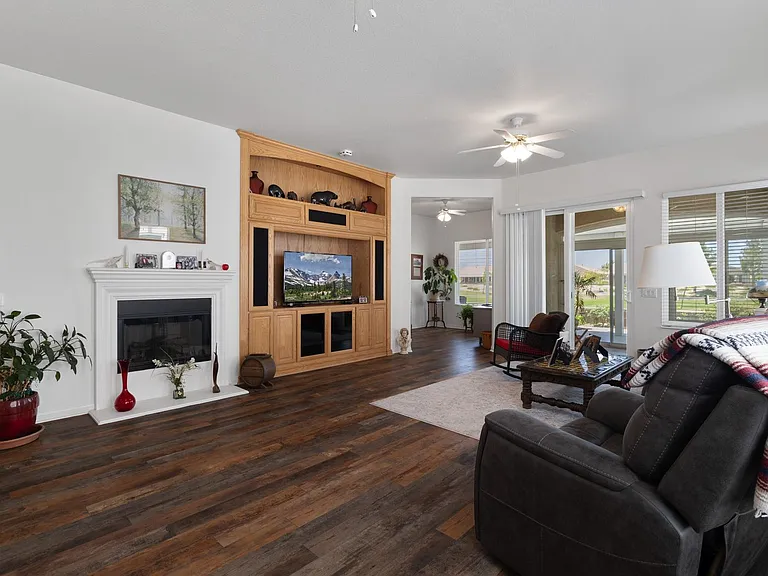 10416 Wilmington Ln — Photo 7