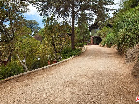 5th image of 0 Valley Oak Dr