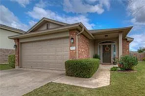 1004 Gentry Dr #1 Photo 1