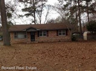 279 Channing Dr, Fayetteville, NC 28303