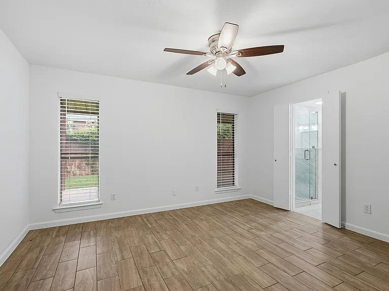 3636 Country Club Dr W — Photo 13