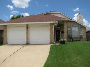 1522 Eastview Dr, Garland, TX 75040