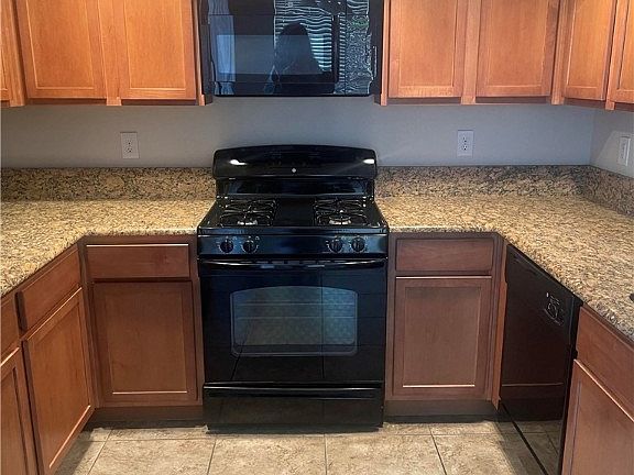 3rd image of 6868 Sky Pointe Dr Unit 1034