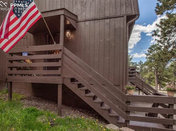 560 Manor Ct APT A, Woodland Park, CO 80863