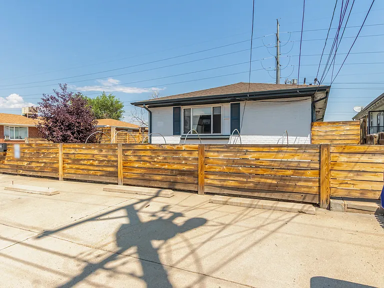 4855 W 11th Ave — Photo 20
