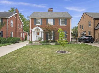 604 W Forrest Hill Ave, Peoria, IL