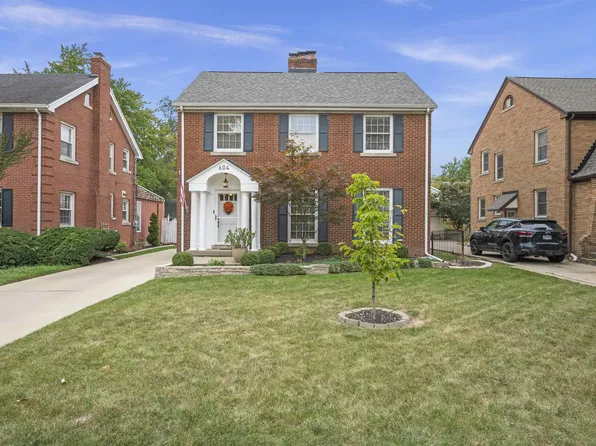 604 W Forrest Hill Ave, Peoria, IL 61604