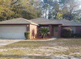 5193 Westport Dr, Milton, FL 32570