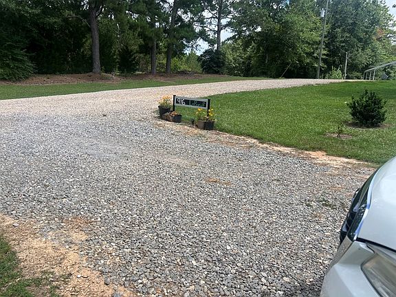 3rd image of 916 County Road 6632