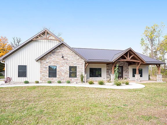 2nd image of 52335 Gumwood Rd