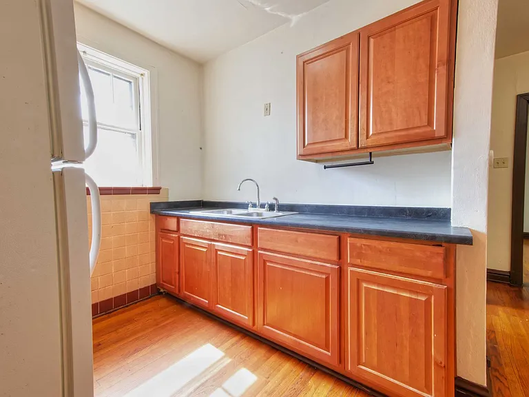 3726 Keokuk St — Photo 7