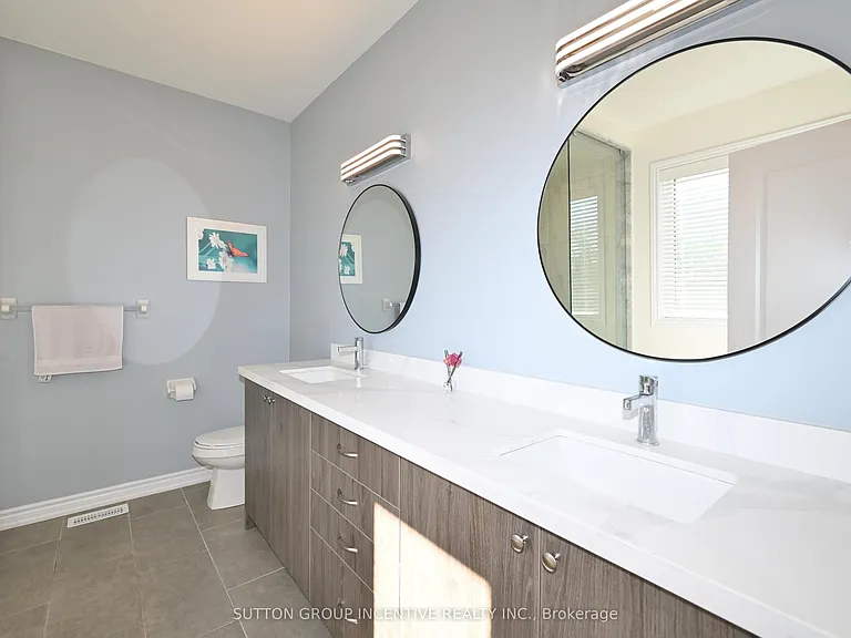 23 Beatrice Dr — Photo 27