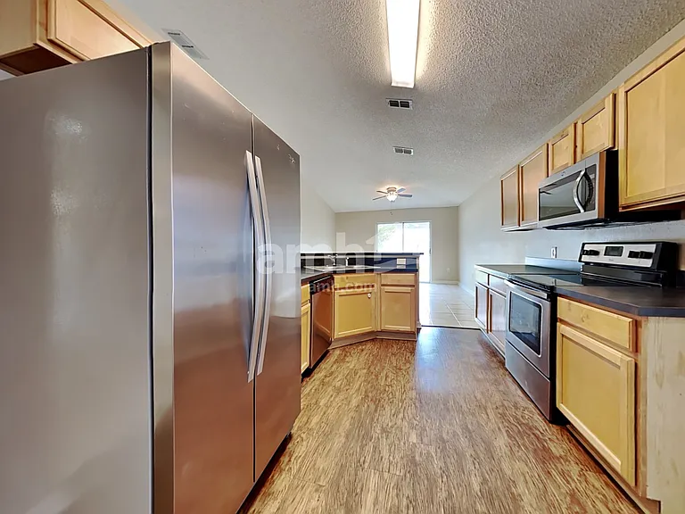 1830 Asgard Ct — Photo 3