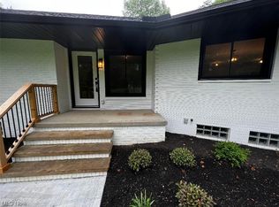 34905 McAfee Dr, Solon, OH 44139