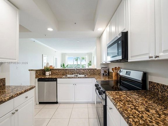 5th image of 26 Royal Palm Way Unit 304