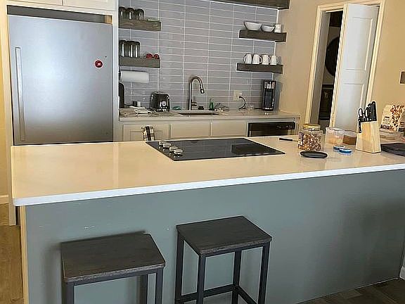 5th image of 3003 River Oaks Dr APT 244